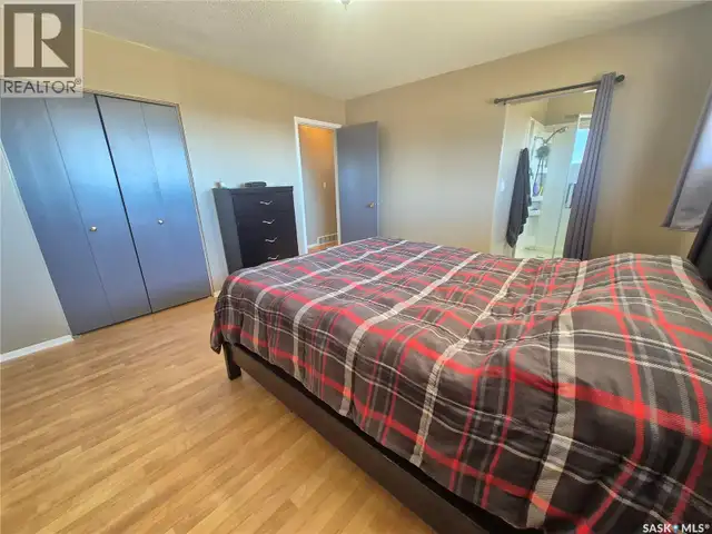 Highway 13 Acreage near Glasnevin Key West Rm No. 70, Saskatchew in Houses for Sale in Regina - Image 17