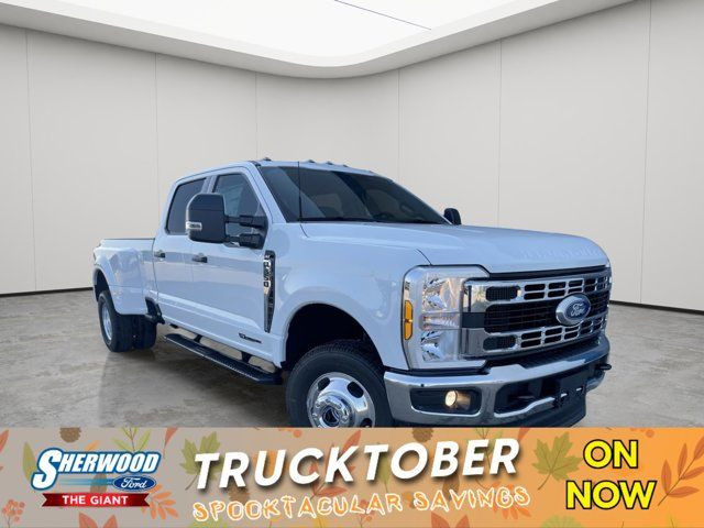 2026 Ford Super Duty F-350 DRW XLT in Cars & Trucks in Strathcona County