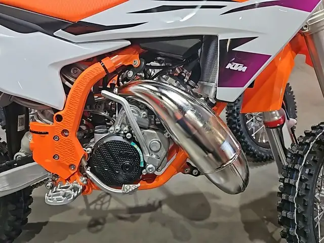 2025 KTM SX 50 in Dirt Bikes & Motocross in Calgary - Image 4