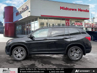 LOW KMS!!!, ONE OWNER, LOCAL TRADE, APPLE CARPLAY, ANDROID AUTO, BLUETOOTH, REAR-VIEW CAMERA, MOONRO... (image 4)