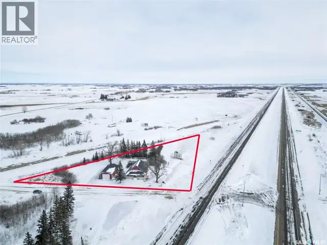 1 1st AVENUE N Fleming, Saskatchewan in Commercial & Office Space for Sale in Regina - Image 4