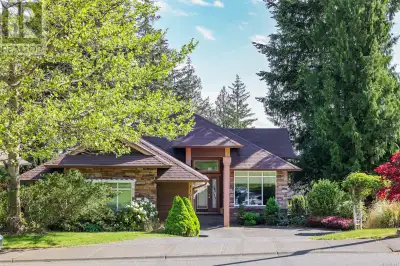 Welcome to 3101 Klanawa Cres- a remarkable family home nestled in one of East Courtenay’s most desir...