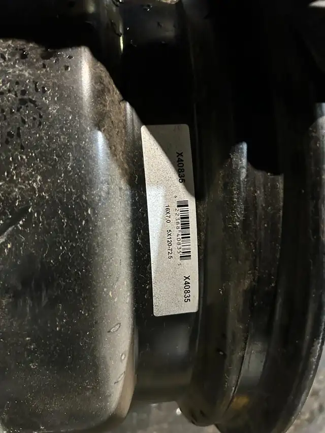 X40835 - 5x120 - 16x7 - 4 STEEL RIMS - LIKE NEW CONDITION in Tires & Rims in Kitchener / Waterloo - Image 3