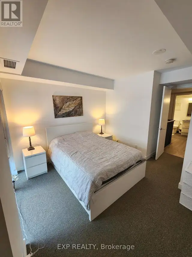 7 - 106 VARNA DRIVE Toronto (Englemount-Lawrence), Ontario in Long Term Rentals in City of Toronto - Image 10