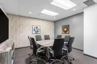 Move into ready-to-use open plan office space for 10 persons