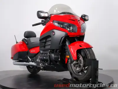 2014 Honda F6B – Low KM Gold Wing Bagger | Hard to Find This 2014 Honda F6B (Gold Wing Bagger) with...