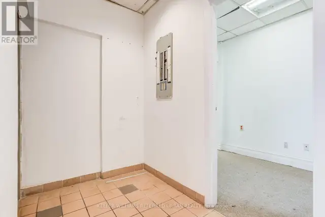 706 PAPE AVENUE Toronto (Playter Estates-Danforth), Ontario in Commercial & Office Space for Rent in City of Toronto - Image 17