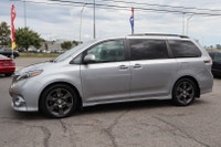 LOW KM SAFETY CERTIFICATION INCLUDED IN THE PRICE The Toyota Sienna SE 8-Passenger Family Ready & Fu... (image 2)