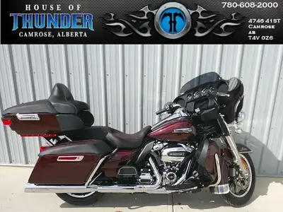 There’s a reason it’s called the “Ultra.” With classic styling and deluxe touring amenities,, Ultra...