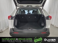 -AWD -Roof Rack -Mag Wheels -Power Liftgate -Power Seats -Heated Seats -Heated Steering Wheel -Autom... (image 5)