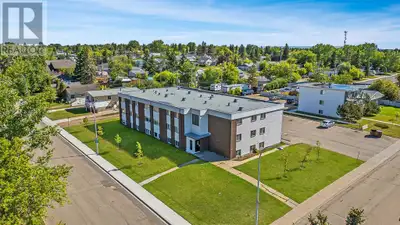 306, 9656 Hillcrest Drive Grande Prairie, Alberta