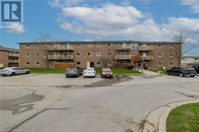1590 ERNEST Avenue Unit# 301 London, Ontario in Condos for Sale in London - Image 2