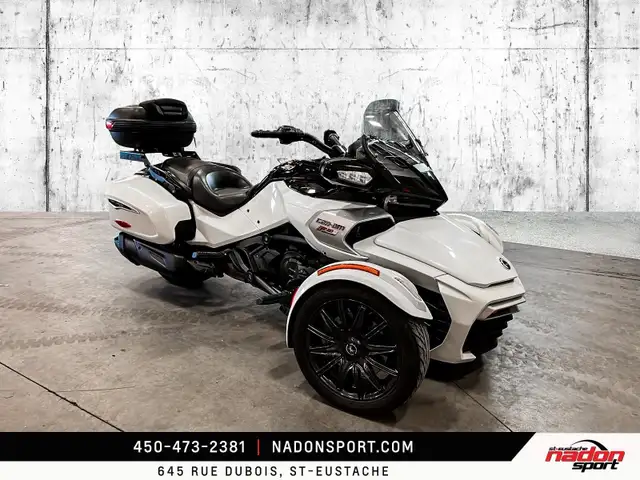 2018 CAN-AM SPYDER F3-T in Sport Touring in Laval / North Shore - Image 3