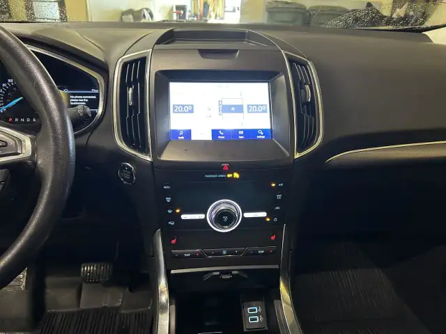 2020 Ford Edge Titanium4089094903699968011