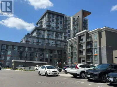420 - 470 DUNDAS STREET E Hamilton (Waterdown), Ontario