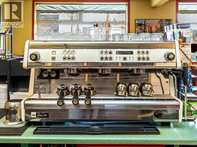 3125 3RD AVENUE Whitehorse, Yukon in Commercial & Office Space for Sale in Whitehorse - Image 11