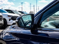 Panoramic Sunroof | Heated Bucket Seats | Heated Steering Wheel | Cruise Control | Keyless Ignition... (image 6)