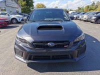 • Power_Steering • Power_Brakes • Power_Windows • Power_Mirrors • Power_Locks • Keyless_Entry • Air_... (image 7)