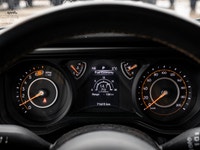 Welcome to Barrie Dodge Chrysler Jeep. This vehicle is certified. You can trust that each certified... (image 3)