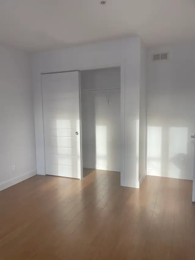 Magnifique condo 18e rue Limoilou pour Décembre in Long Term Rentals in Québec City - Image 6
