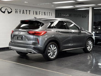 The 2021 INFINITI QX50 LUXE is a compelling compact luxury SUV that balances distinctive styling wit... (image 4)
