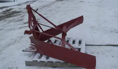 6' V Blade 3 Point Hitch Mount Manual Angle. Vehicle Information Provided by autoTRADER.ca .