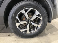 Le Kia Sportage LX AWD MAGS CAMERA RECUL CRUISE A/C BLUETOOTH 2021 usagé offert chez AutoStudio 72 à... (image 1)