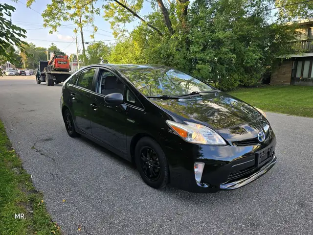 2015 TOYOTA PRIUS V 5dr HB63871127532803123