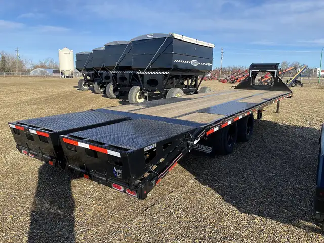 2026 Diamond C FMAX212 Industrial Flatdeck Trailer in Cargo & Utility Trailers in Edmonton - Image 6