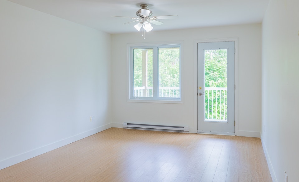 ROCKY HILL/ BEAUTIFUL 3BD WITH IN-SUITE LAUNDRY - NOV -$1895.00 5