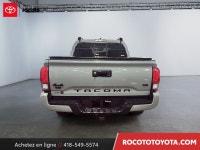 ... Engine: Moteur V6 L/100Km City: 13.0 L/100Km Hwy: 10.5 (image 4)