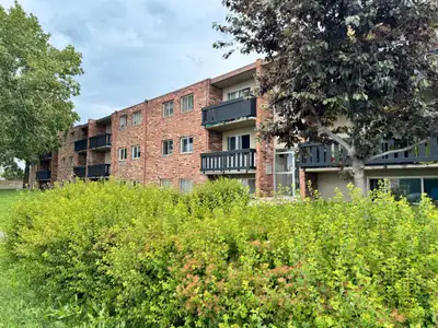 Confederation  Apartment For Rent | Confederation Park Apartment