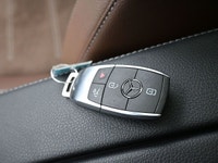 Just Arrived! One Owner, Clean Carfax. 2025 GLA250 4Matic. Equipped with AMG Night Package, Exclusiv... (image 4)