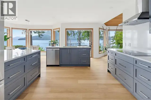 958 Lands End Rd North Saanich, British Columbia in Houses for Sale in Victoria - Image 18