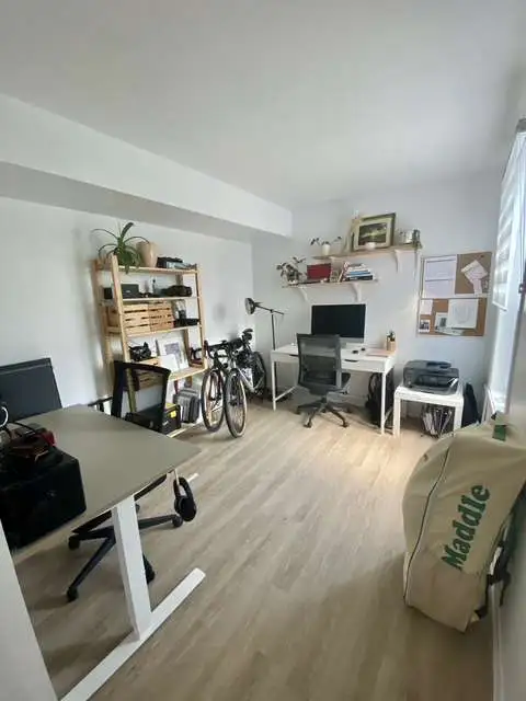Photo 9