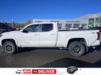 Turbocharged,Tow Hitch,Four Wheel Drive,Satellite Radio,Daytime Running Lights,LED Headlights,AM/FM... (image 1)