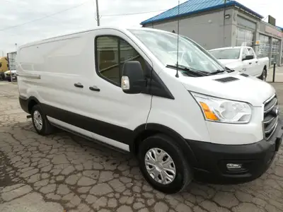 NEW ARRIVAL, ALL POWER OPTIONS, CRUISE CONTROL, BLUE TOOTH, SHELVING, REAR CAMERA, ACCIDENT FREE, SA...