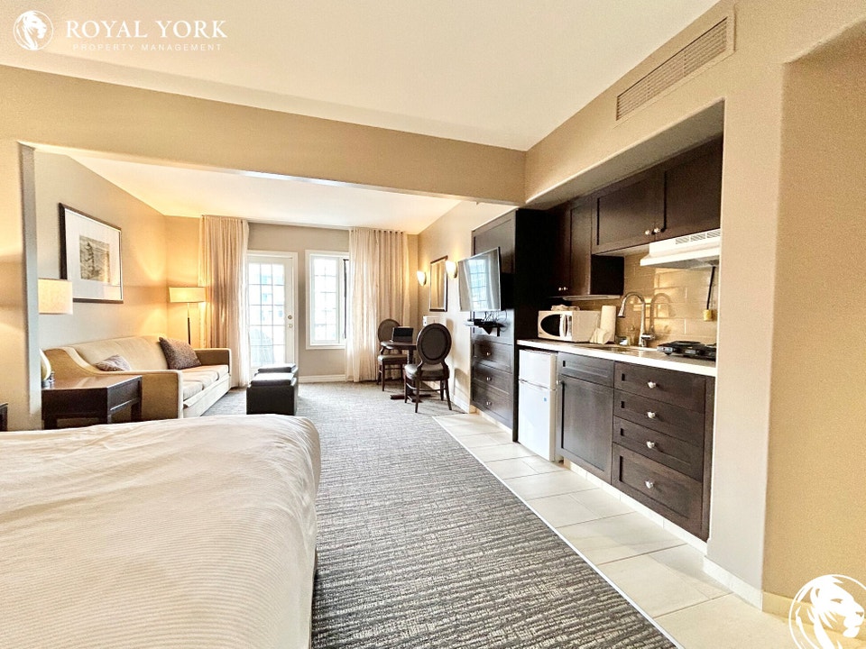 STUDIO 1 BATH CONDO FOR RENT 90 HIGHLAND DR, OREMEDONTE Long