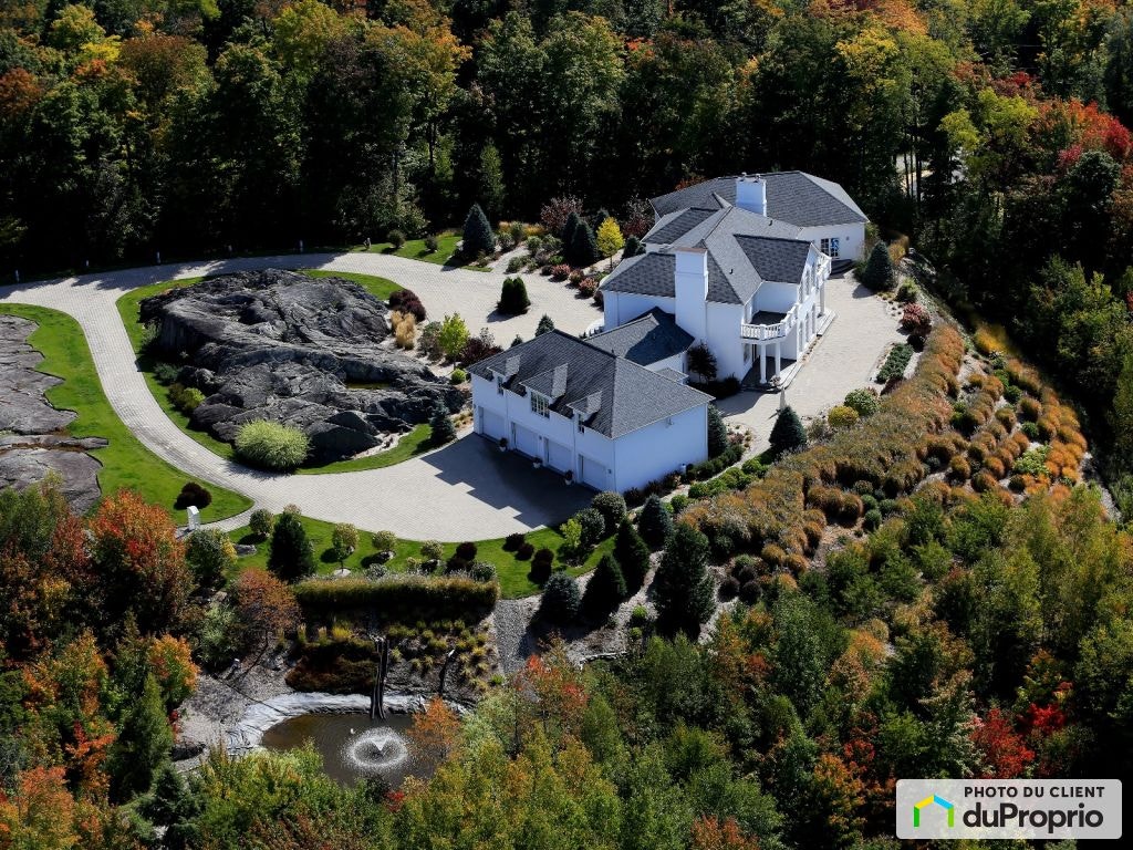 $4,650,000 - Villa for sale in Magog — photo 1