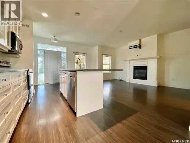 A & B 422 St Mary STREET Esterhazy, Saskatchewan in Houses for Sale in Regina - Image 8