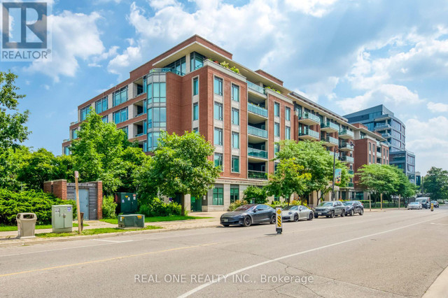 #604 -65 PORT ST E Mississauga, Ontario in Condos for Sale in Mississauga / Peel Region