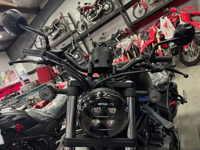 2025 HONDA CMX 500 AS Rebel ABS Black in Street, Cruisers & Choppers in Winnipeg - Image 3