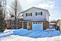 117 Woodland CRES Timmins, Ontario