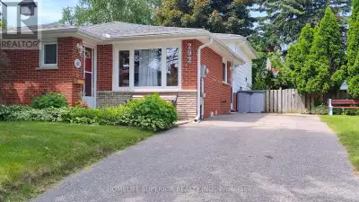UPPER - 292 BRIGHTON COURT Oshawa (Eastdale), Ontario