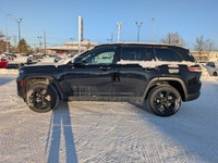 The New 2025 Jeep Grand Cherokee Limited blends sophisticated style with capable performance. Finish... (image 2)