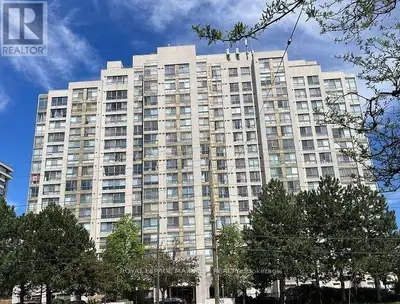 Welcome to this beautifully updated and spacious 2+1 bedroom condo offering a bright,open-concept la...