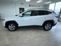 Stylish, efficient, and packed with modern technology, this 2024 Hyundai Tucson Preferred is a stand... (image 1)