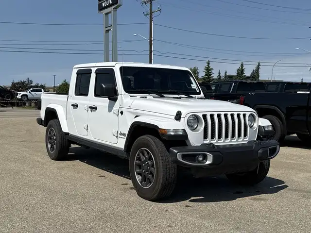 2023 Jeep Gladiator Overland