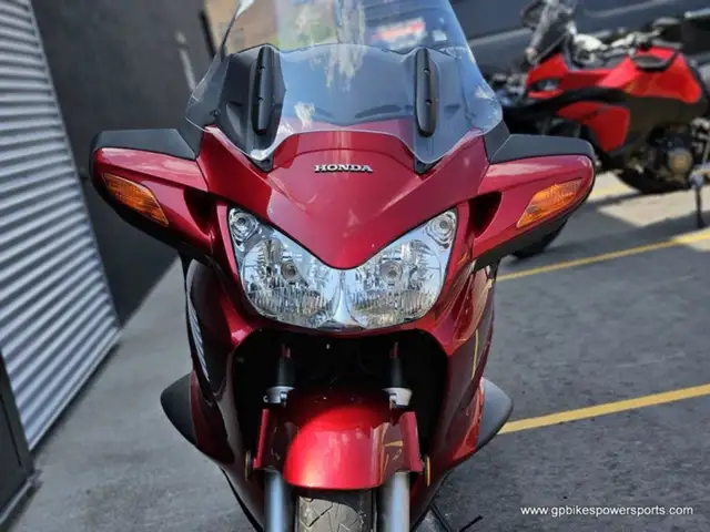 2008 Honda ST 1300A in Street, Cruisers & Choppers in Oshawa / Durham Region - Image 7