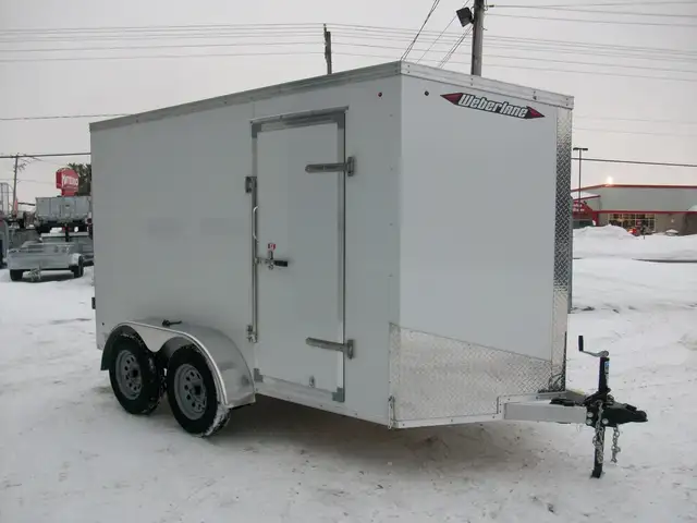 2025 Weberlane CARGO ALUMINIUM 6' X 12' V-NOSE 2 ESSIEUX VTT MOT in Cargo & Utility Trailers in Laval / North Shore - Image 2